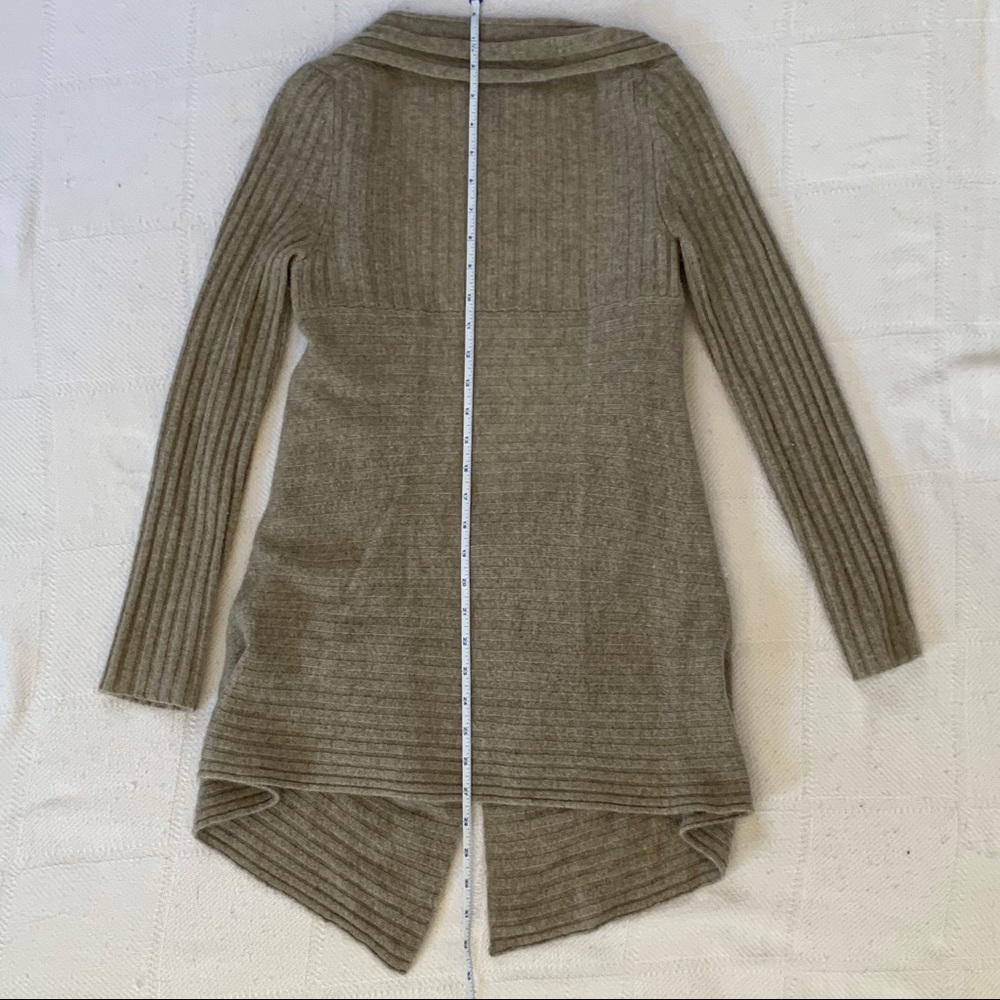 Cashmere Sweater - Picture 8 of 8